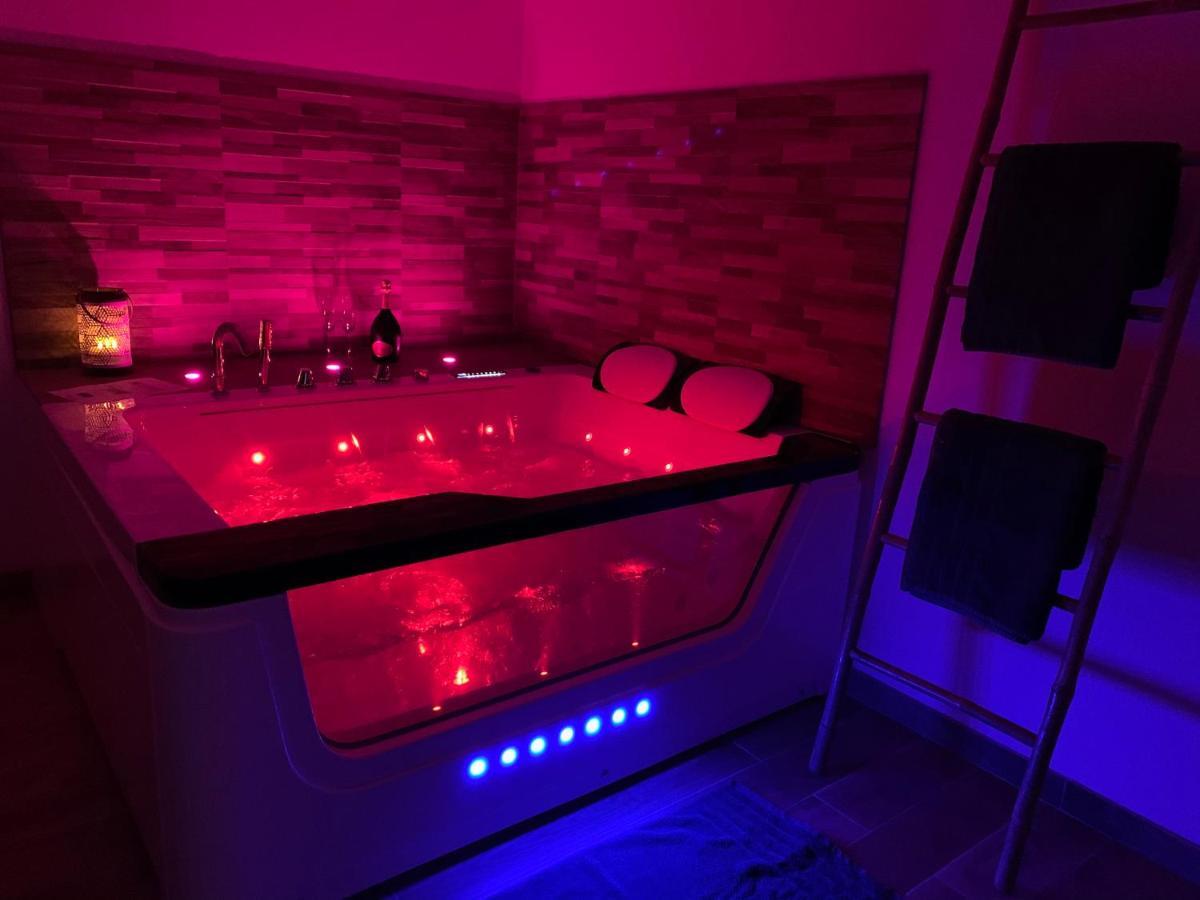 Appartement Cosy Jacuzzy Luxe Gare De טולון מראה חיצוני תמונה